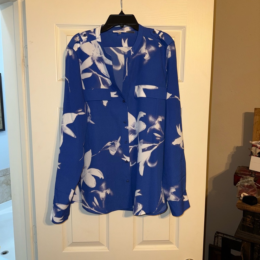 Calvin Klein Blue and White Floral Blouse